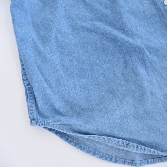 Vintage 1991 Planet  Hollywood Niagara Falls 91' Blue Denim Button Up Shirt - Picture 8 of 12